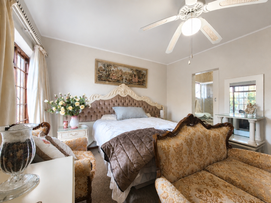 3 Bedroom Property for Sale in Wynberg Upper Western Cape